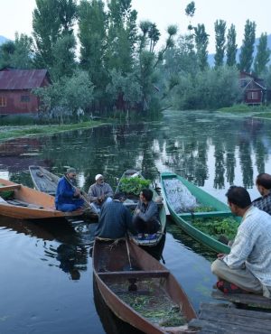 Floating Market Srinagar