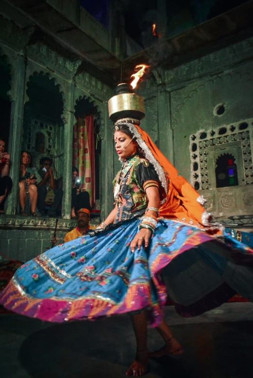 Udaipur – Baghore Ki Haveli Dance Baghore